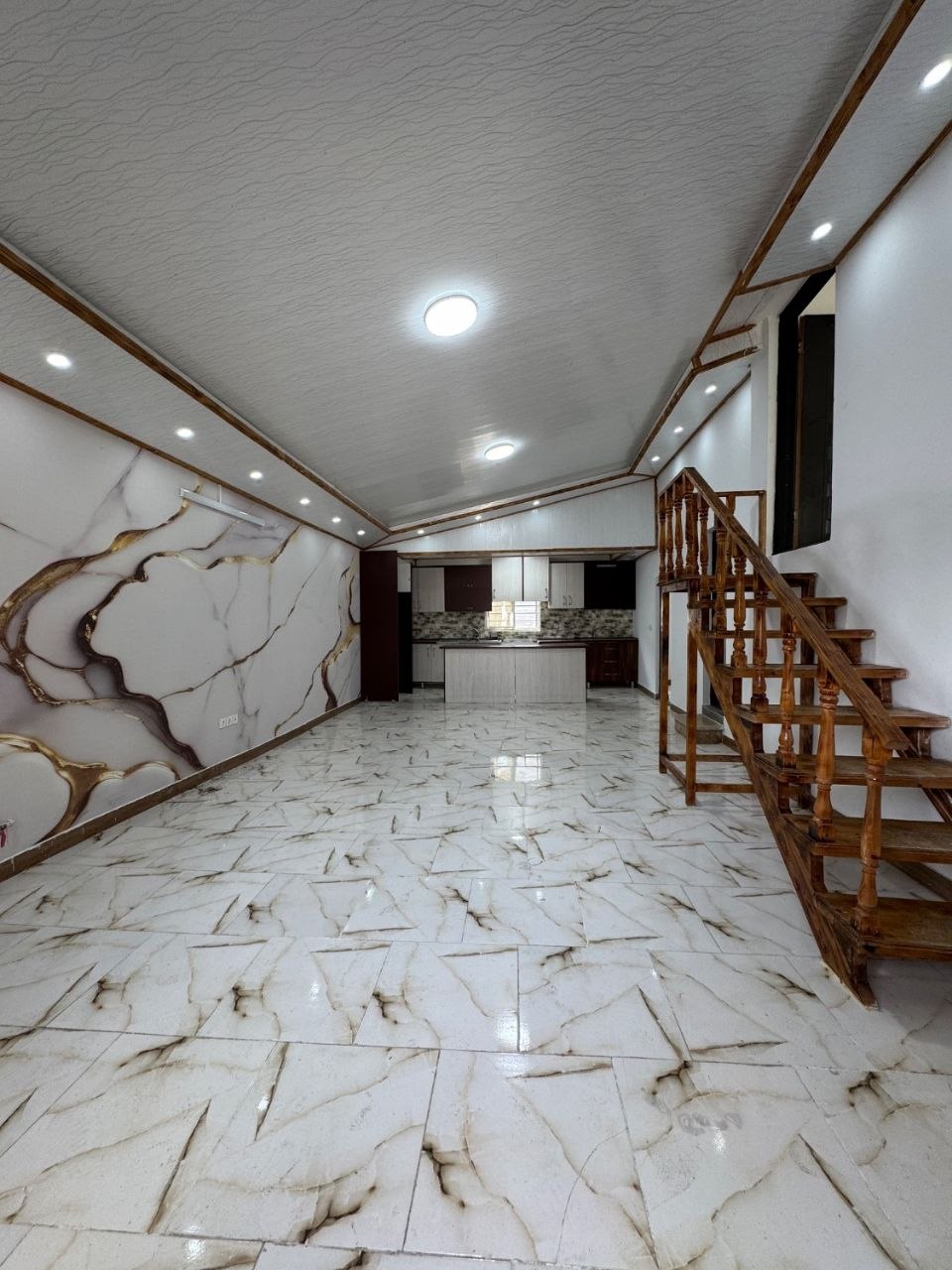 فروش-ویلا-باغ-نما-سنگ-مشجر-بهدشت-۳۰۰