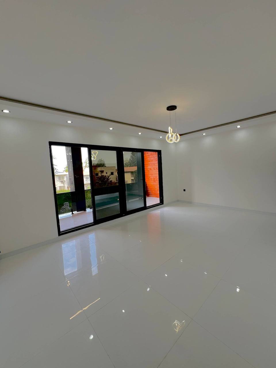 فروش-ویلای-دوبلکس-مدرن-بهدشت-بالادست-۲۰۰-متر