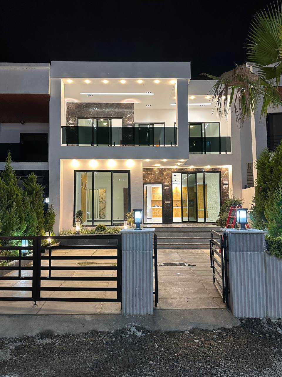 فروش-ویلای-دوبلکس-مدرن-سند-تک-برگ-شش