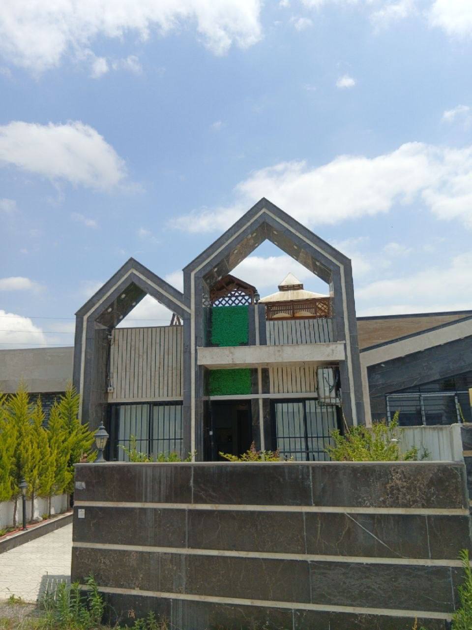 ویلای-دوبلکس-مدرن-آپادانا-۱۵۰-متر-زمین-۳