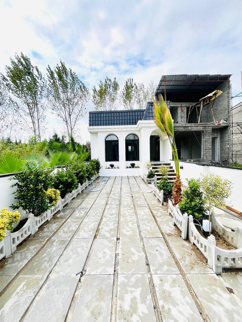 فروش-ویلای-نما-خلیجی-۱۵۰-متر-زمین-۱۰۰