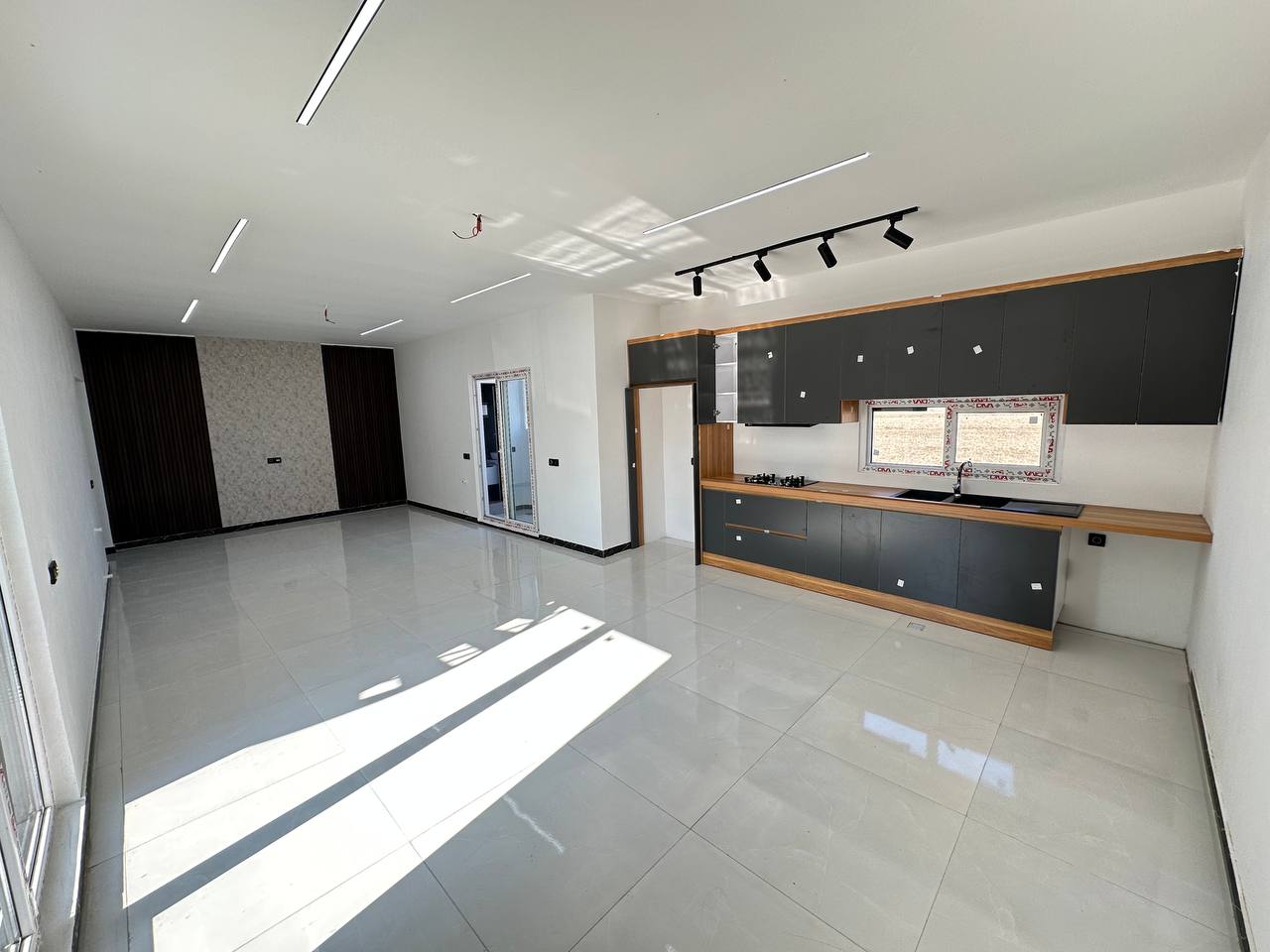 فروش-ویلای-سنددار-روف-دار-بهدشت-۱۱۰-متر