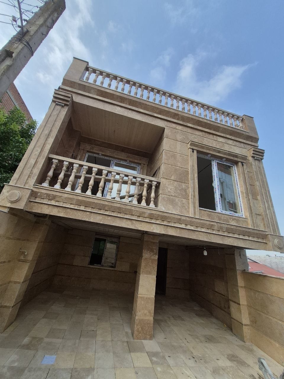 ویلای-تریبلکس-امامزاده-عبدالله-۱۵۰-متر-زمین-استخر