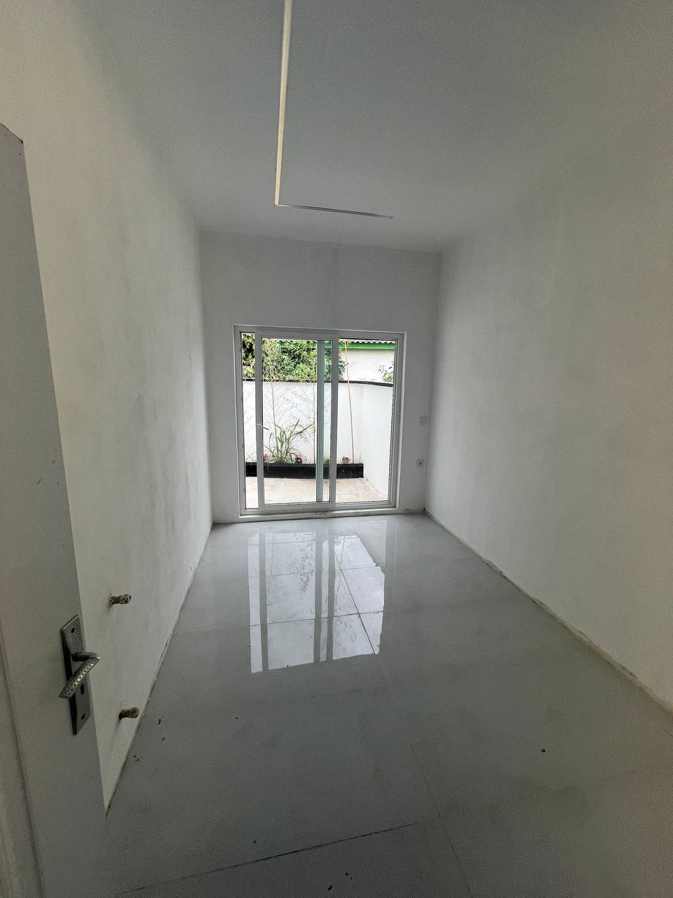 فروش-ویلای-همکف-آهودشت-۱۵۰-متری-۲-خواب