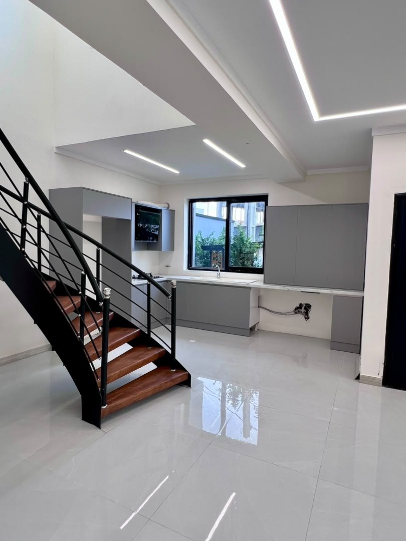 ویلای-دوبلکس-مدرن-آمل-۲۱۰-متر-زمین-۳