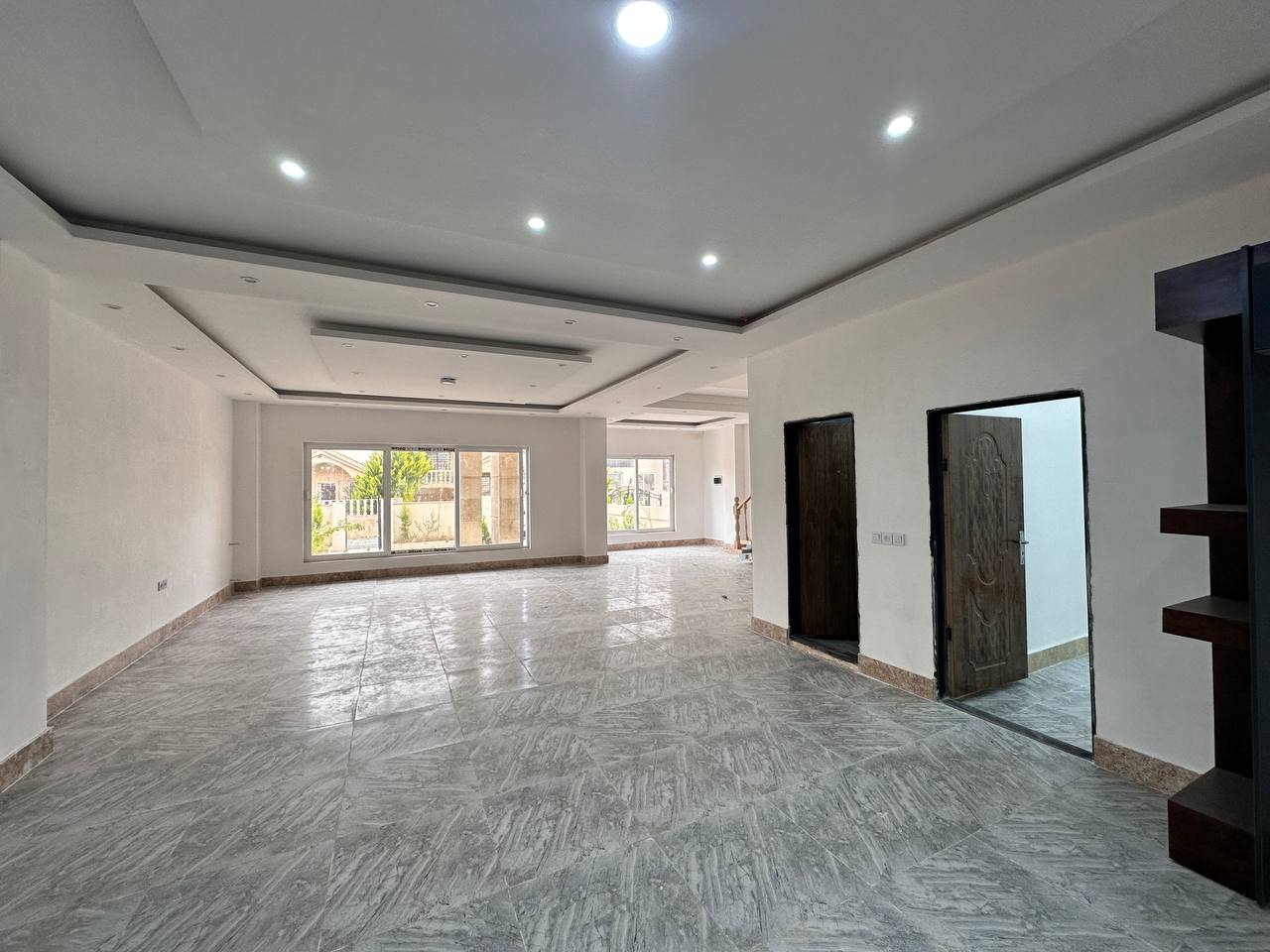 ویلای-تریبلکس-سنگی-بهدشت-۴-خواب