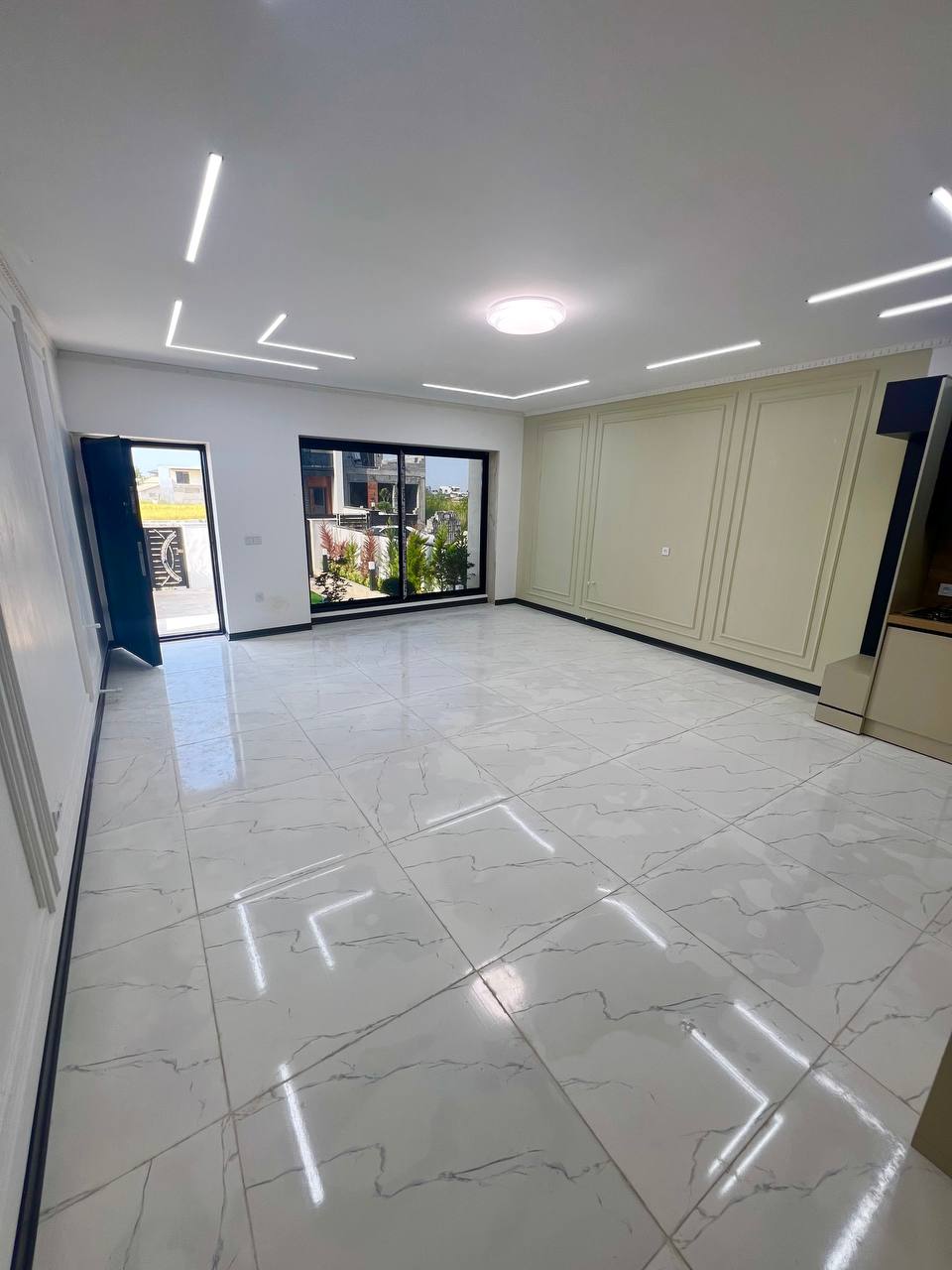فروش-ویلای-دوبلکس-مدرن-بهدشت-۳-خواب-مستر