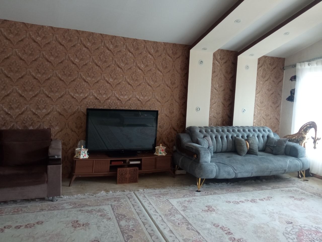 فروش-ویلا-باغ-همکف-بهدشت-۲۵۵-متر-زمین
