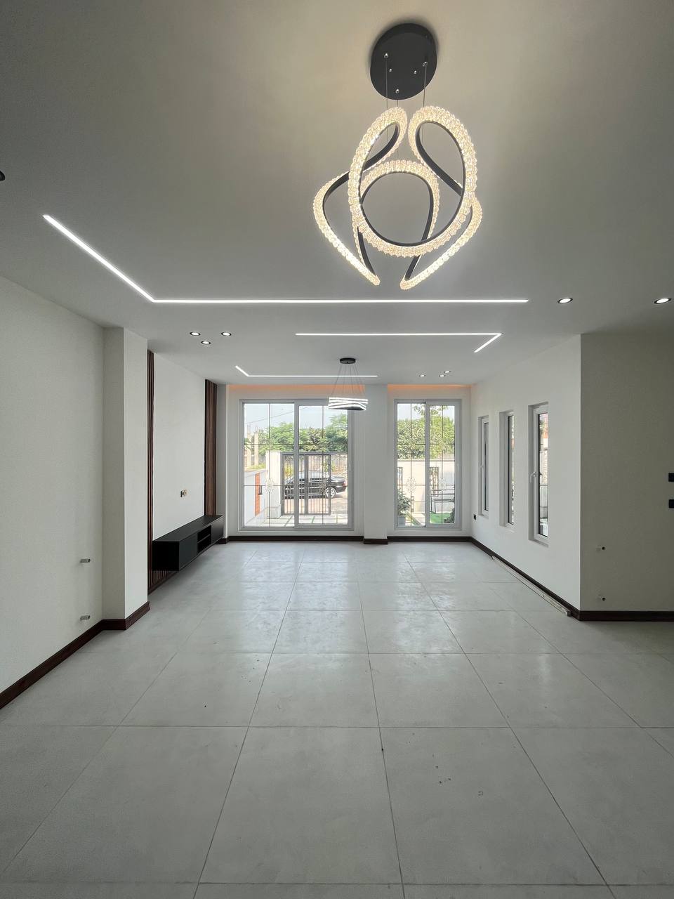 فروش-۲-دستگاه-ویلای-دوبلکس-مدرن-آهودشت-چسبیده
